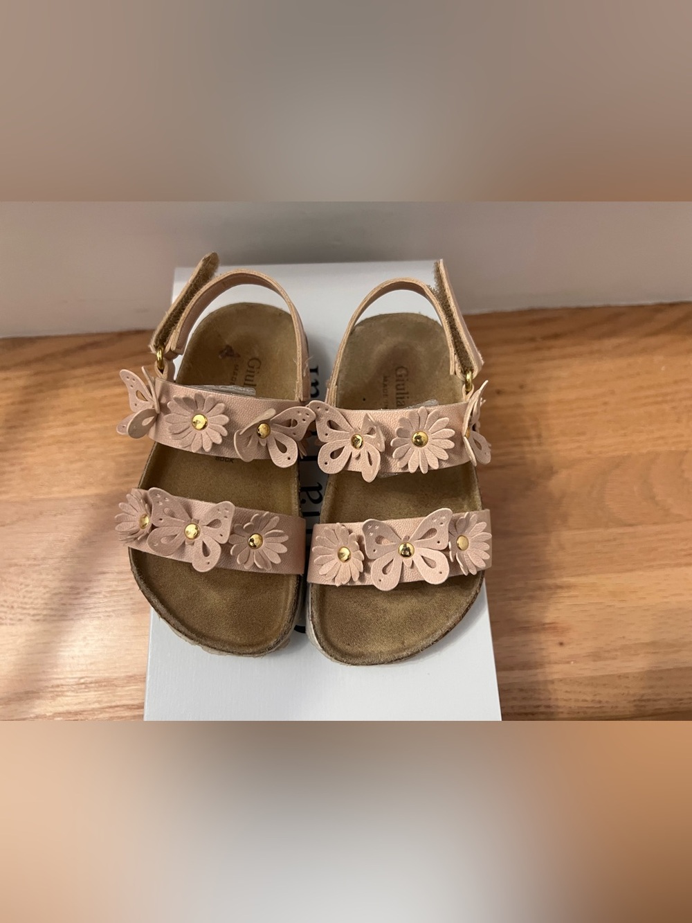 Giulia Palai Tan Butterfly Flower Leather sandals size 7 Made in Italy toddlers